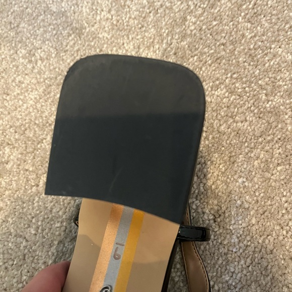 Sam Edelman Tracie Patent Buckle Detail Slingback Pumps size 9 Black in box - Picture 14 of 14